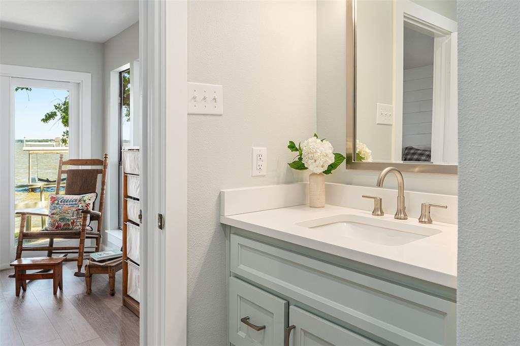 513 Winding Shore Drive Property Photo 22