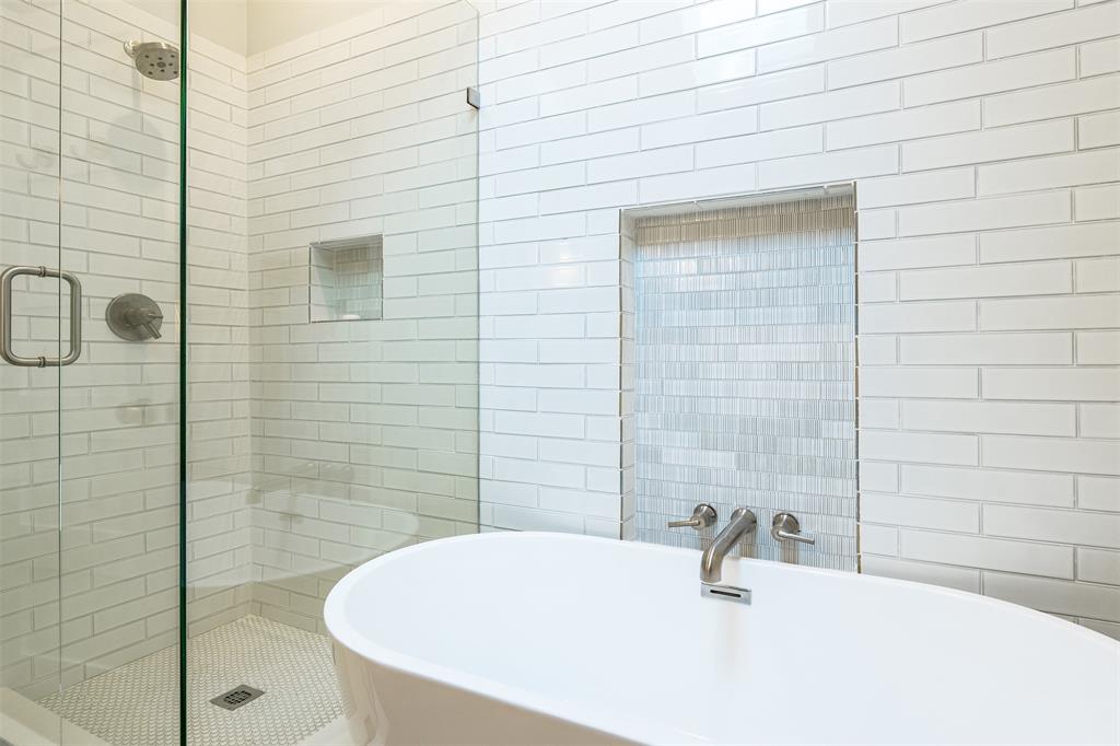 513 Winding Shore Drive Property Photo 23