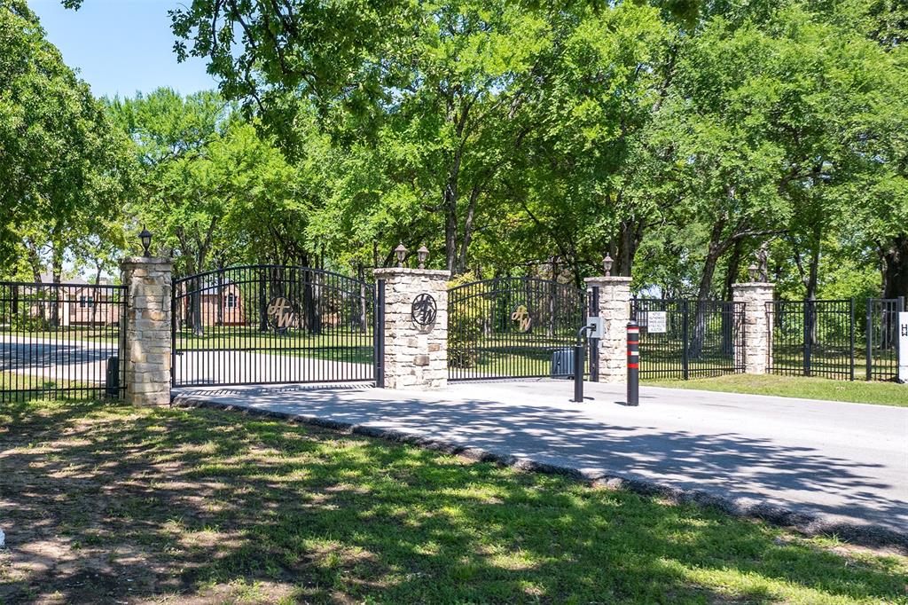 513 Winding Shore Drive Property Photo 39