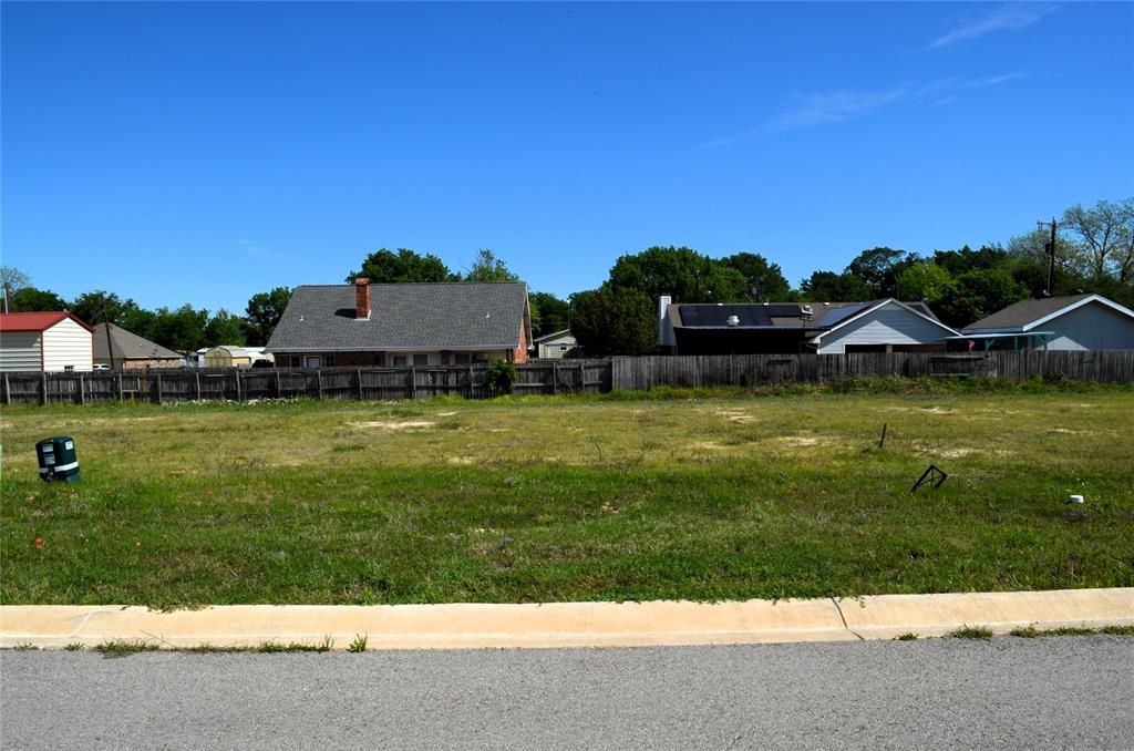 308 Preston Road Property Photo 1