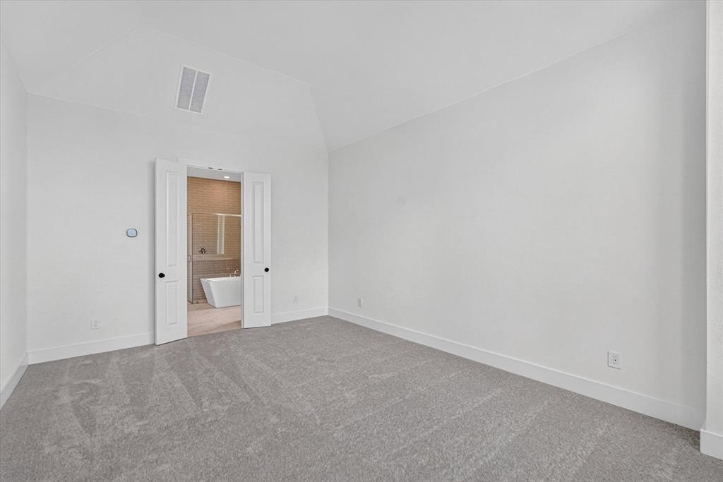 2907 Messenger Street Property Photo 12