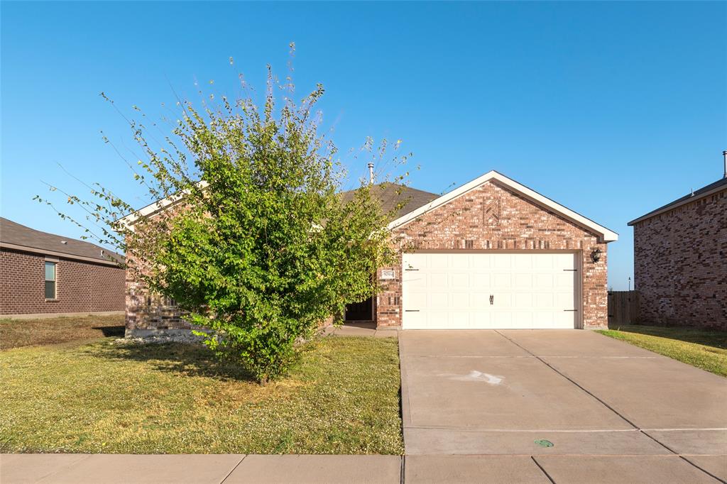 3094 Chillingham Drive Property Photo 2