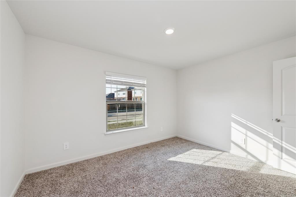3094 Chillingham Drive Property Photo 12