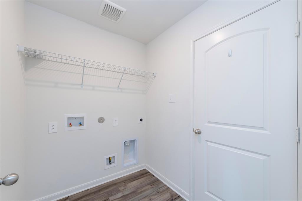 3094 Chillingham Drive Property Photo 23