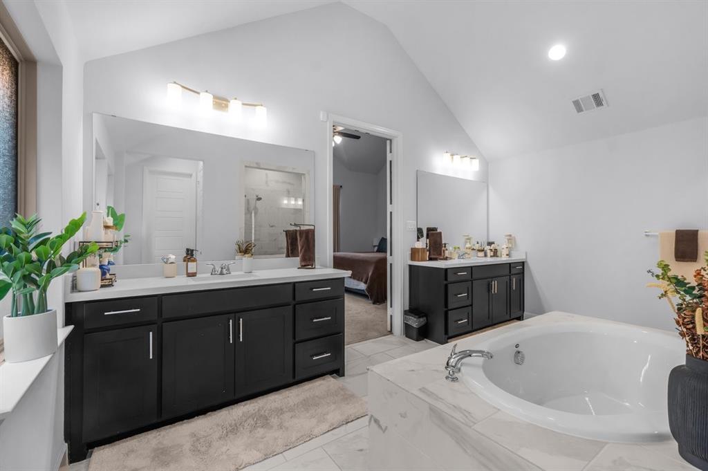 172 Buffalo Boulevard Property Photo 18