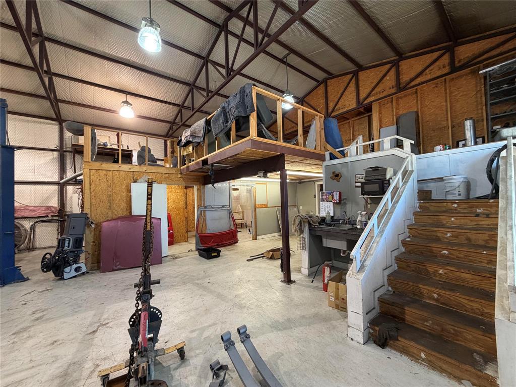 203 N Hampton Road Property Photo 9