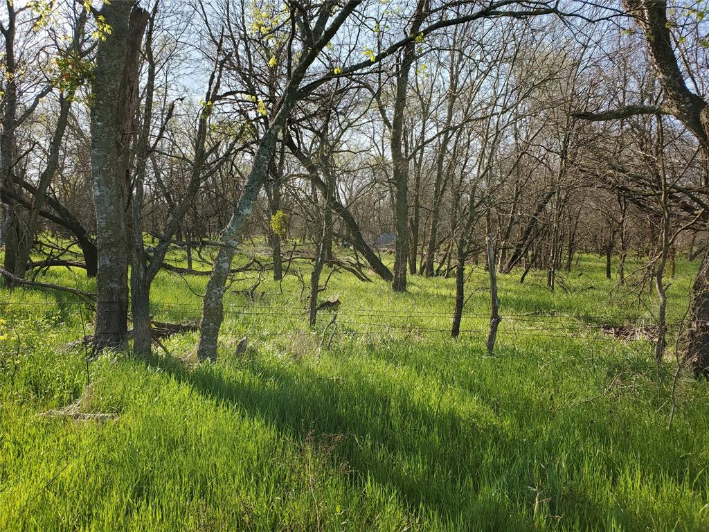 112 Hcr-2221 Property Photo 2