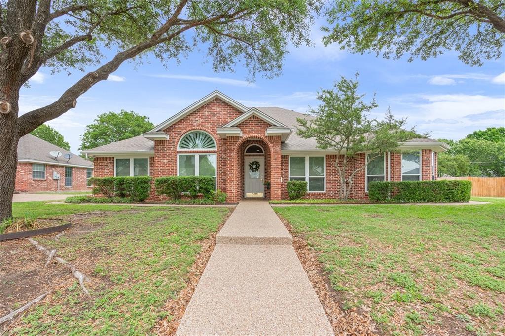 1216 Darbyton Drive Property Photo 1