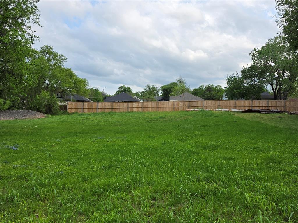 3815 Pace Street Property Photo 1