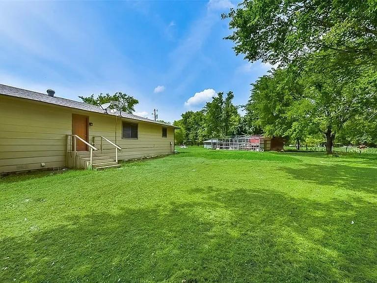 17091 County Road 339 Property Photo 2