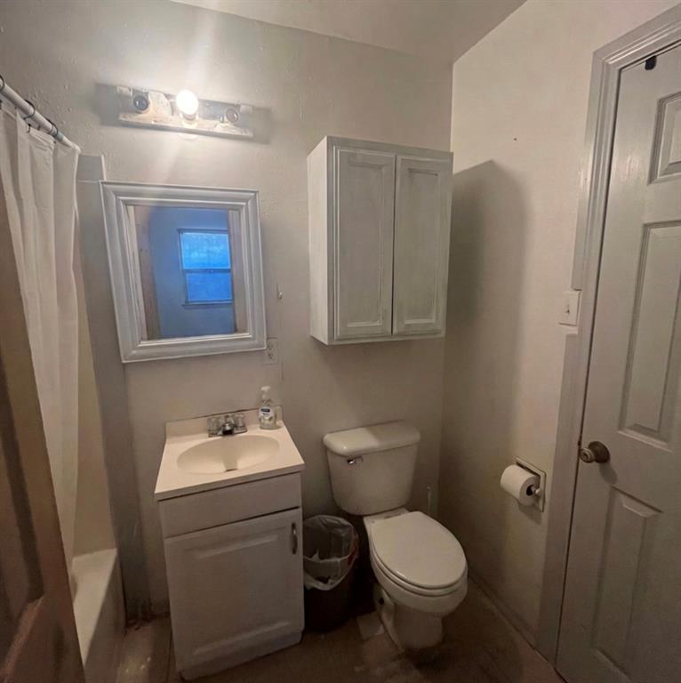 1608 Coleman Street Property Photo 11