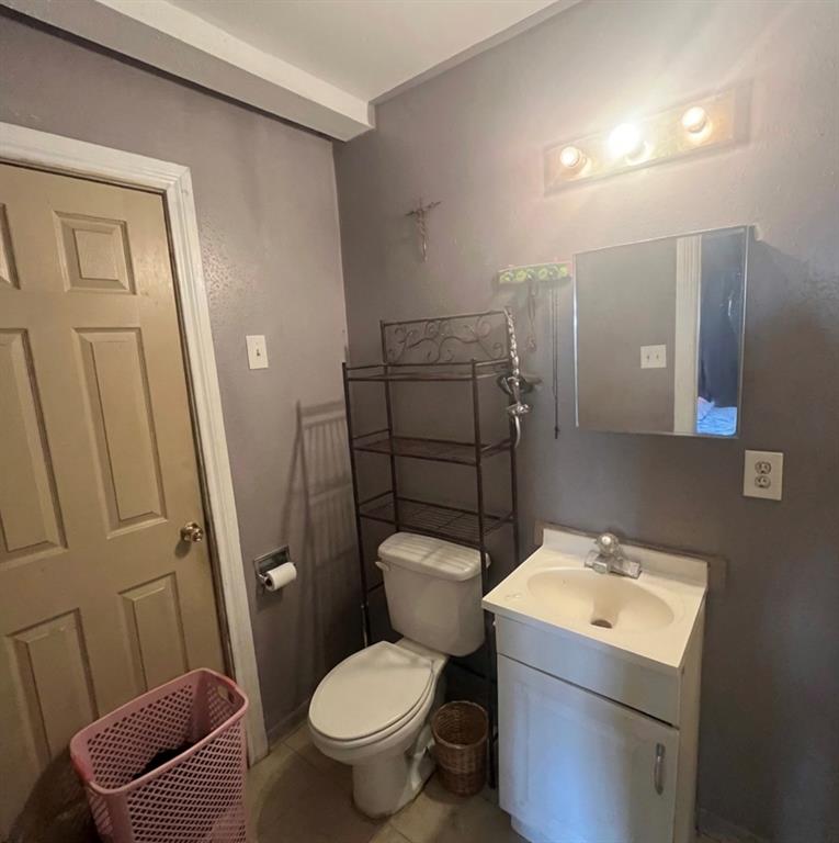 1608 Coleman Street Property Photo 19