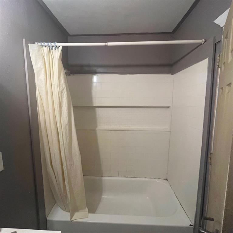 1608 Coleman Street Property Photo 20