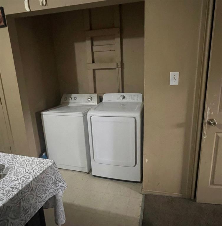 1608 Coleman Street Property Photo 21