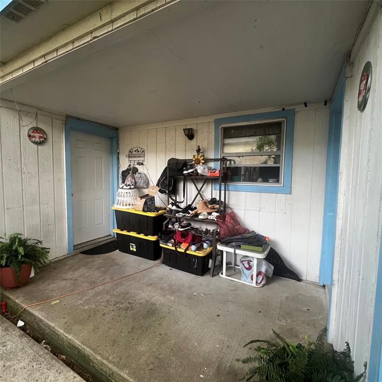 1608 Coleman Street Property Photo 23