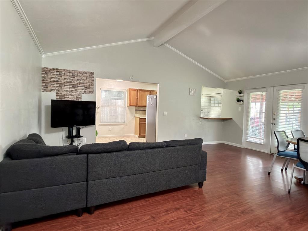 1519 Clearbrook Street Property Photo 8