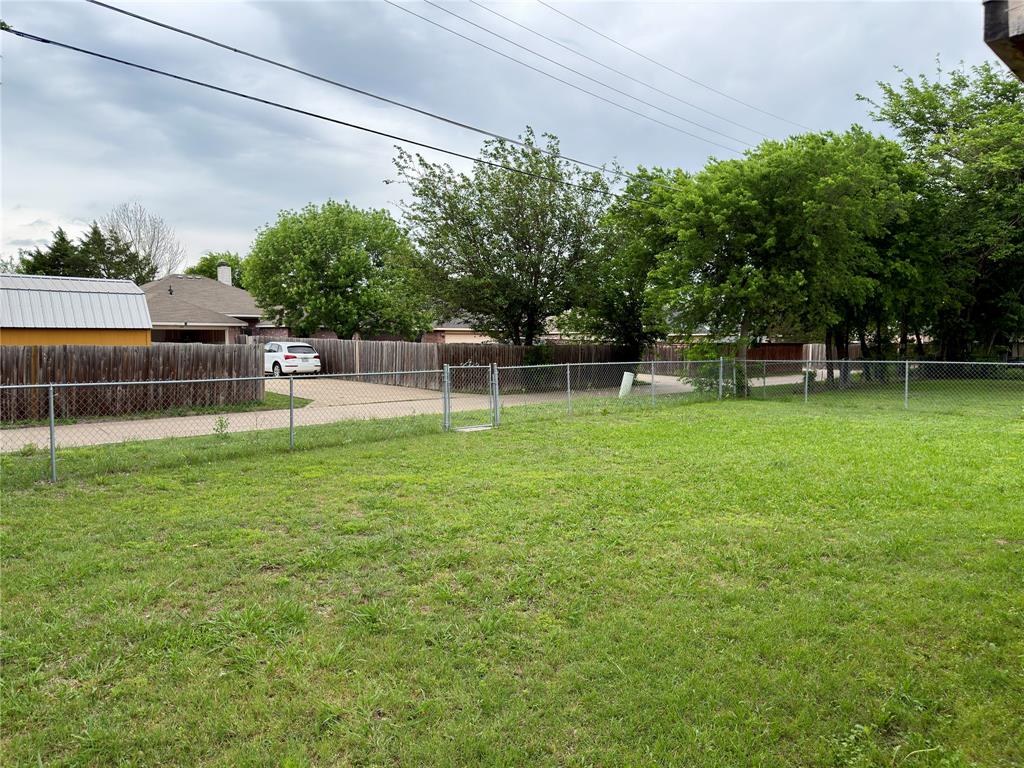 1519 Clearbrook Street Property Photo 13