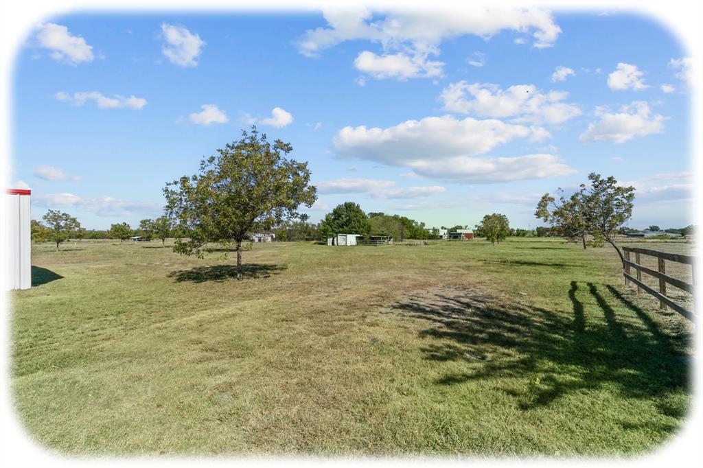 842 N Fm 1138 Property Photo 3