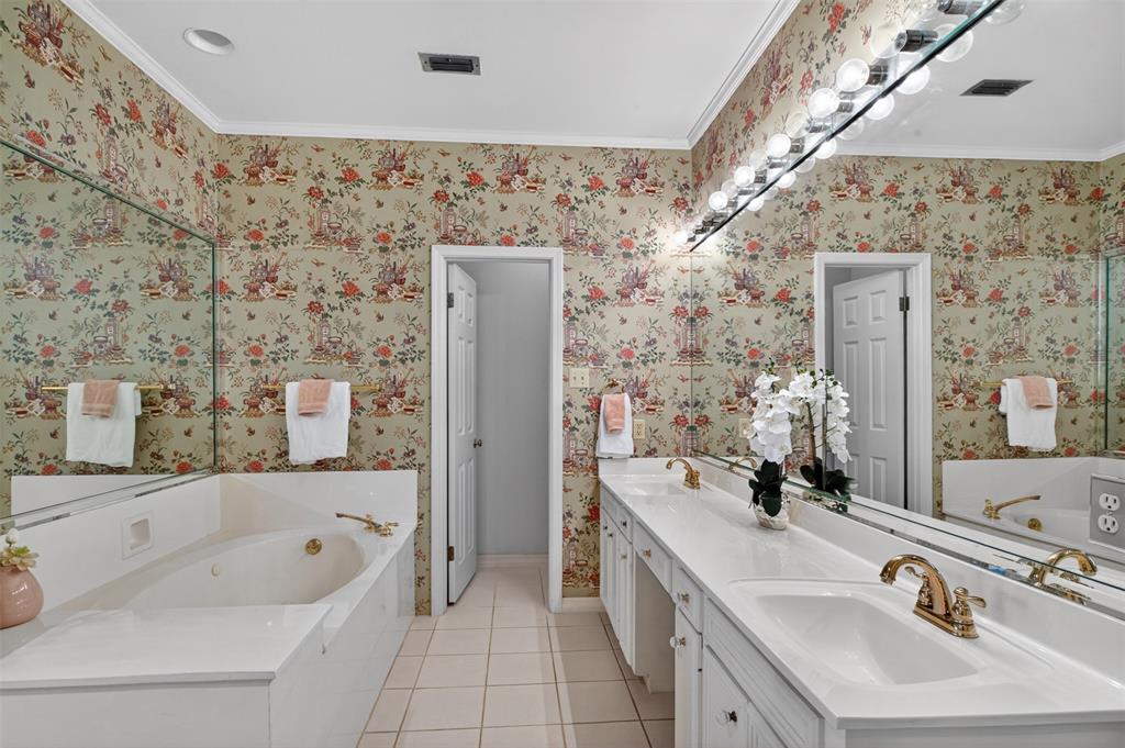 5726 Marina Bay Drive Property Photo 13
