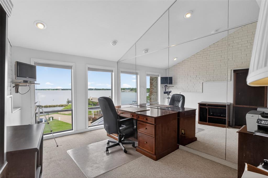 5726 Marina Bay Drive Property Photo 30