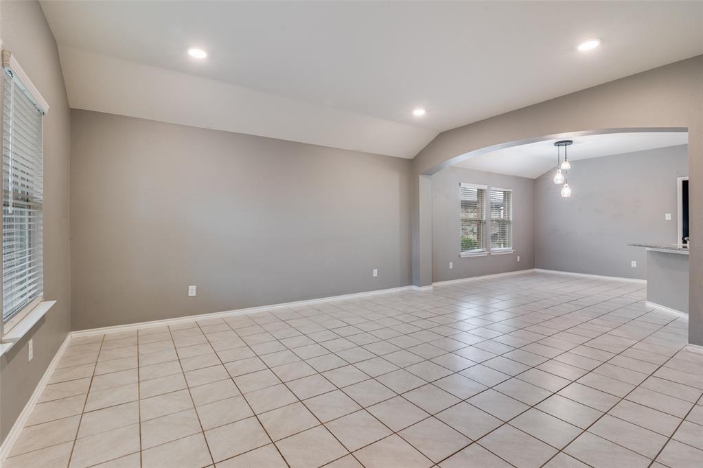 877 Darst Drive Property Photo 11