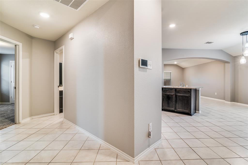 877 Darst Drive Property Photo 28