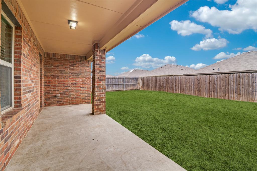 877 Darst Drive Property Photo 31