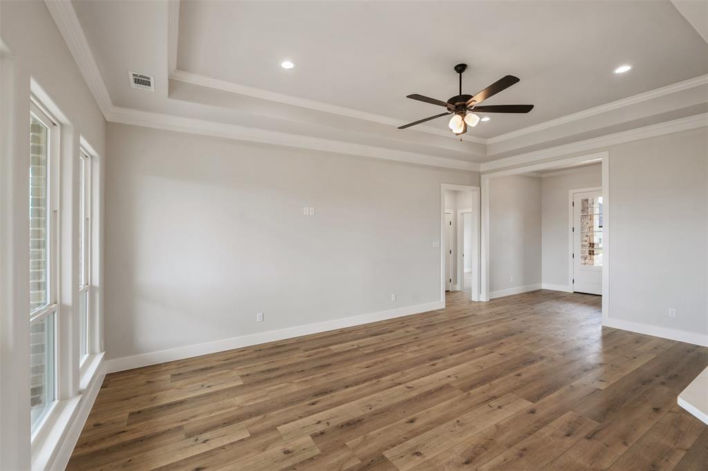 507 Limestone Circle Property Photo 6