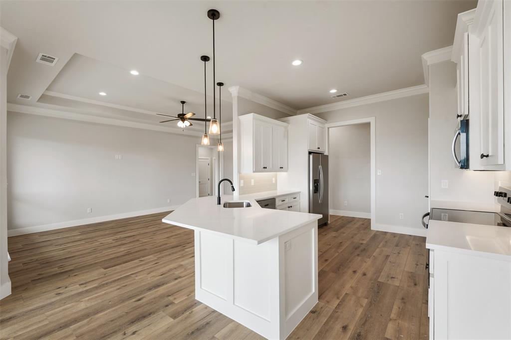 507 Limestone Circle Property Photo 11