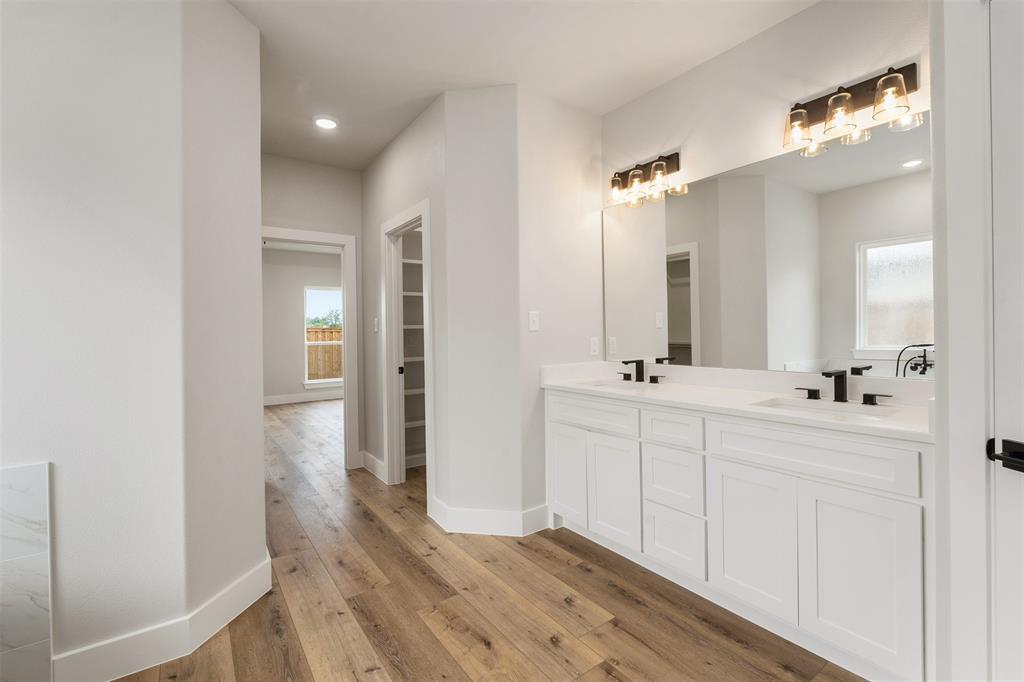 507 Limestone Circle Property Photo 19