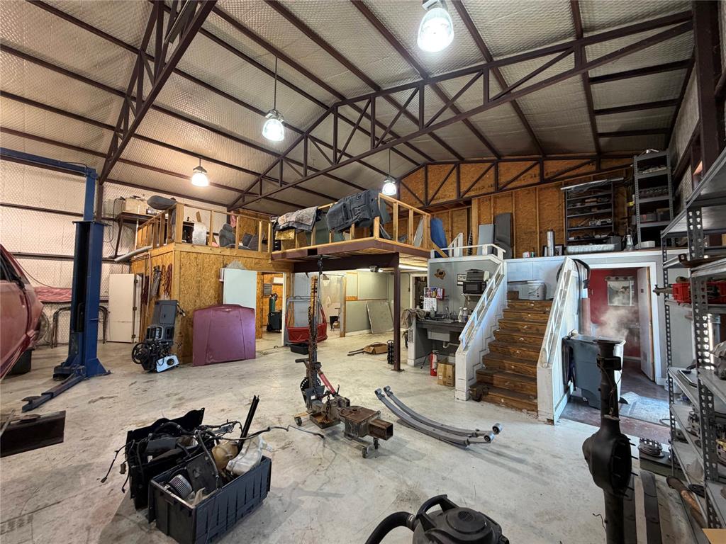 203 N Hampton Road Property Photo 6