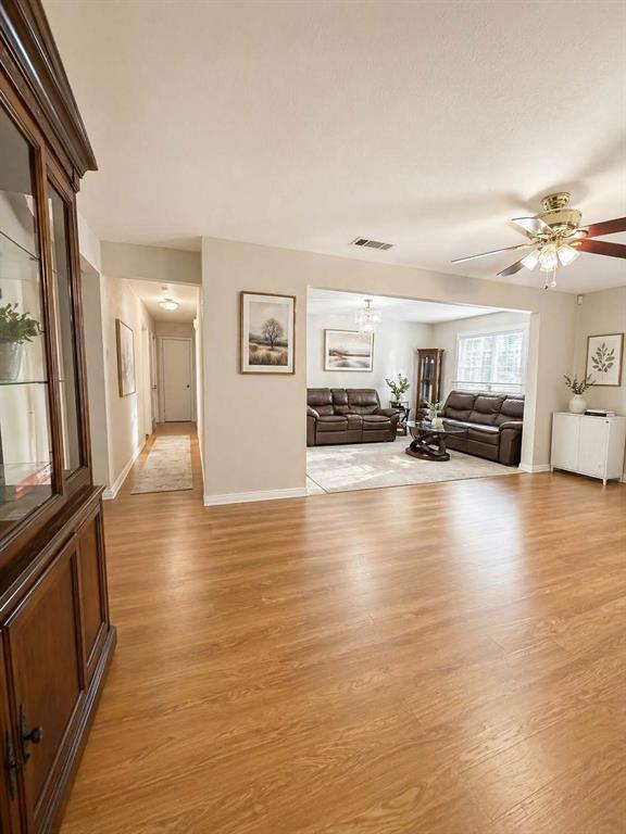 420 Price Drive Property Photo 4