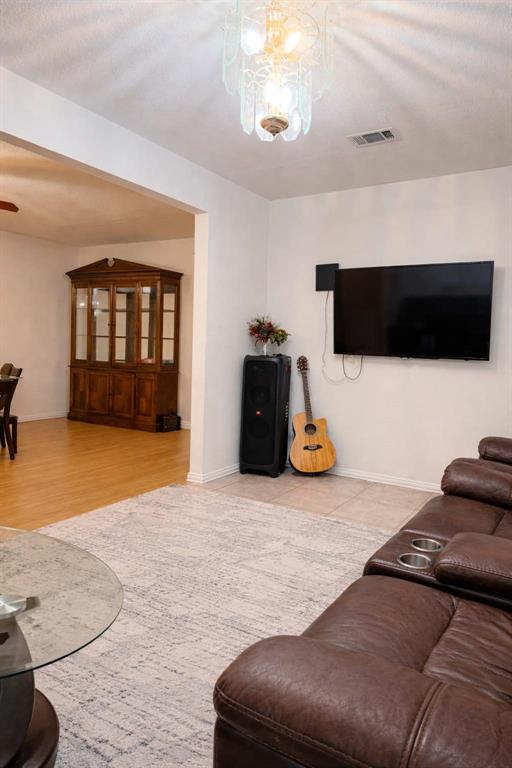 420 Price Drive Property Photo 6