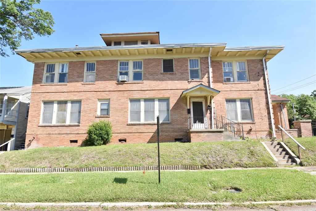 2024 Highland Avenue Property Photo 9