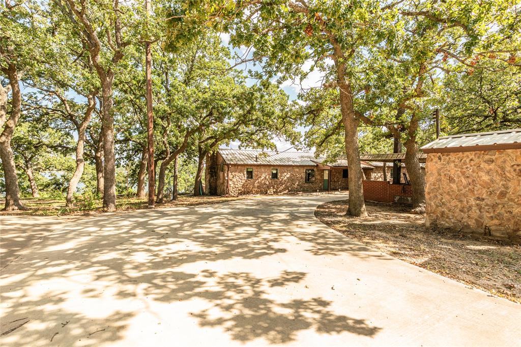 722 Storey Road Property Photo 13
