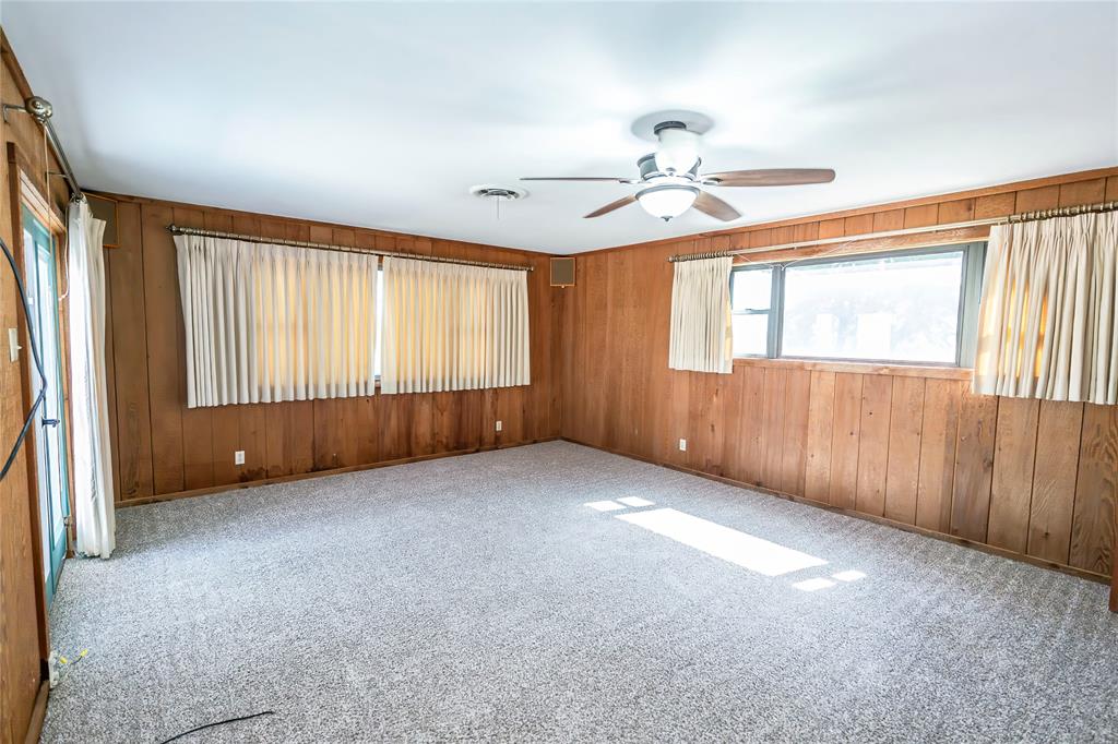 722 Storey Road Property Photo 32