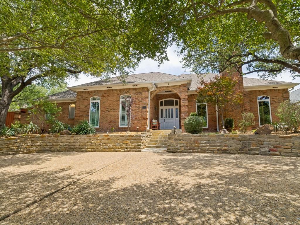 9502 Moss Haven Drive Property Photo 1