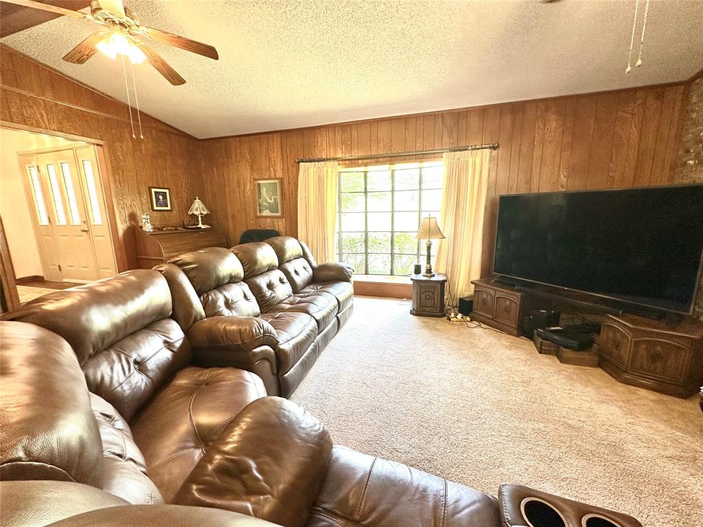 500 Apache Trail Property Photo 5