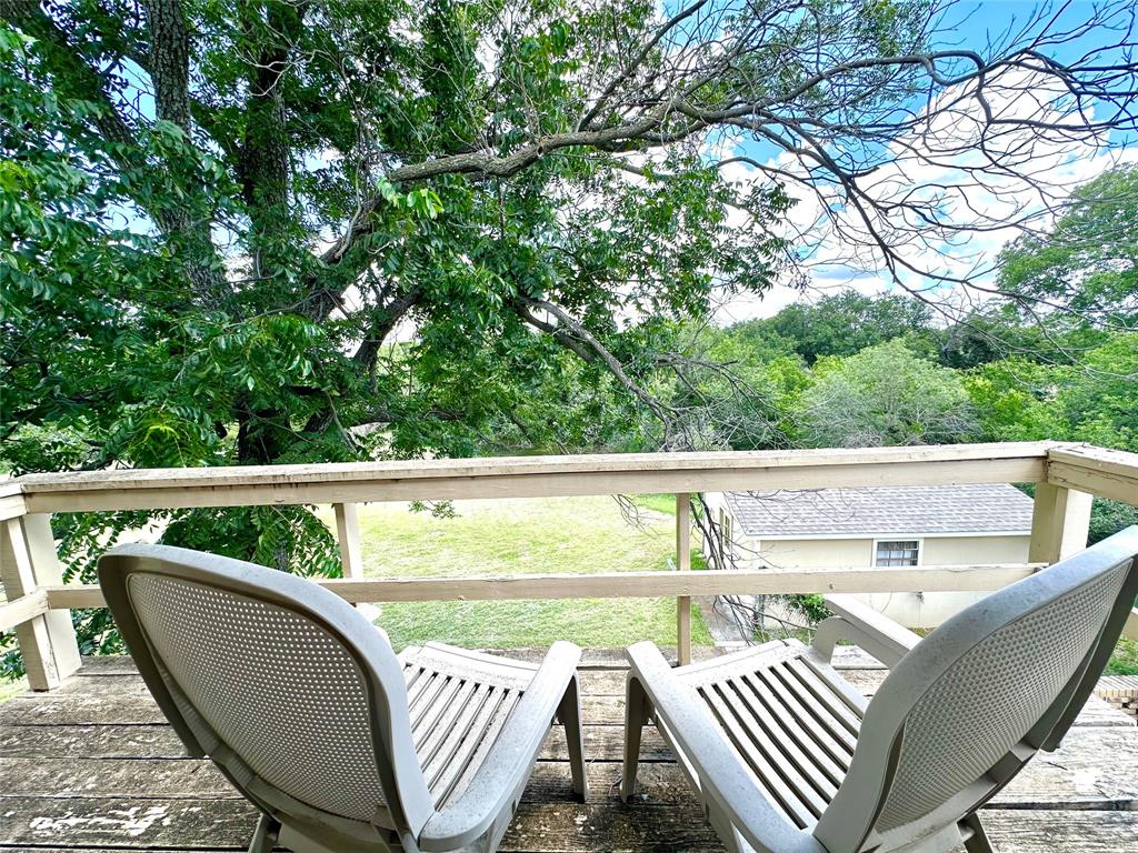 500 Apache Trail Property Photo 11