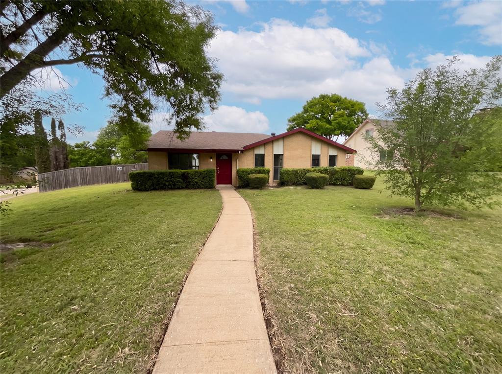 3801 Grecian Court