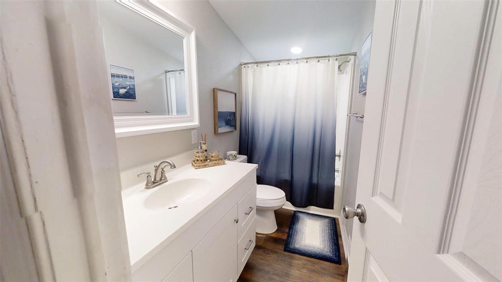 3703 Hartwood Drive Property Photo 17