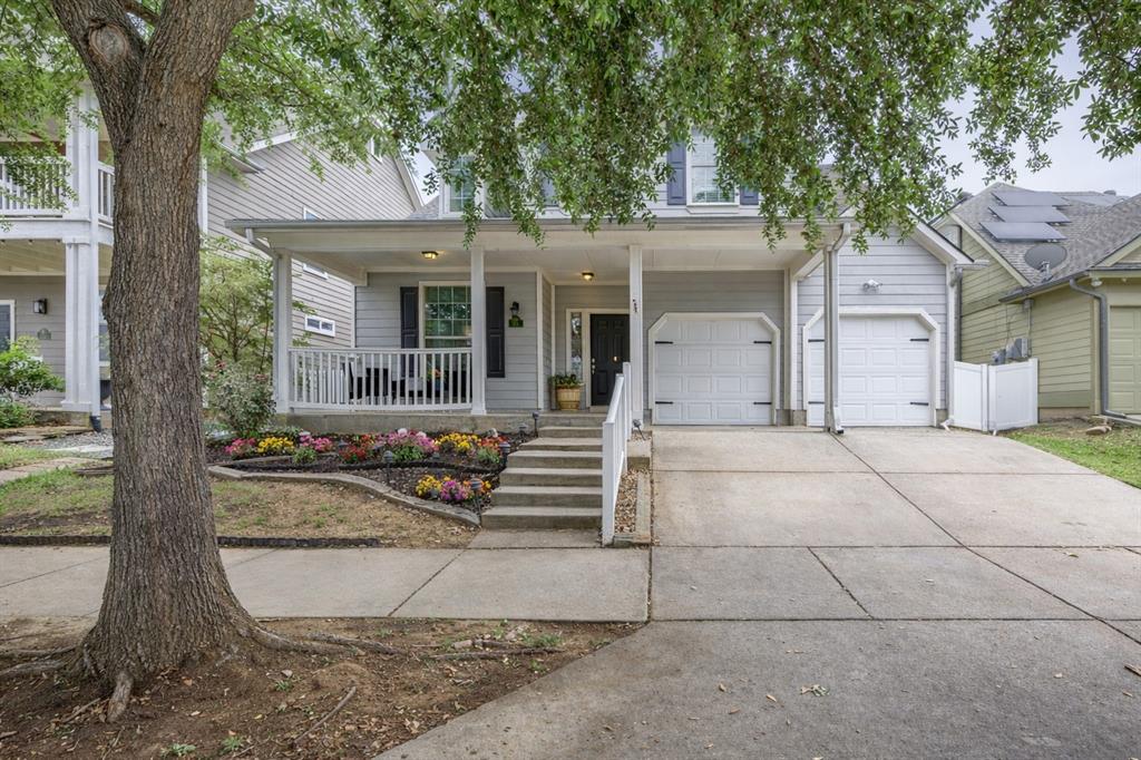 1516 Oakcrest Drive