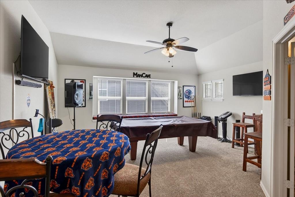 2106 Devonblue Drive Property Photo 22