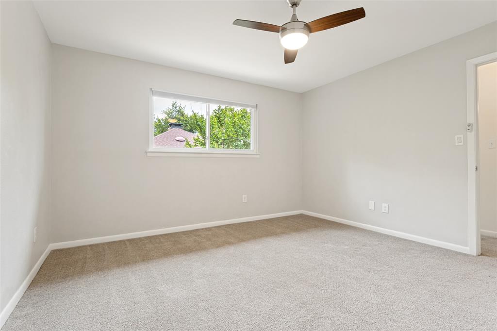 9517 Fallbrook Drive Property Photo 22