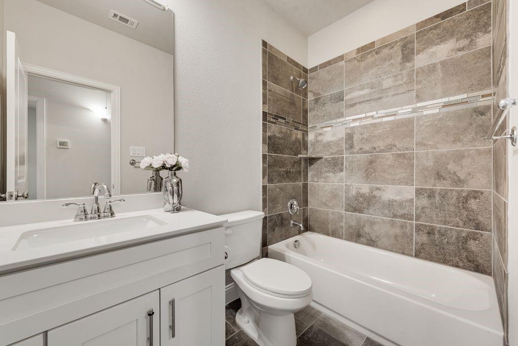 281 Scotia Street Property Photo 17
