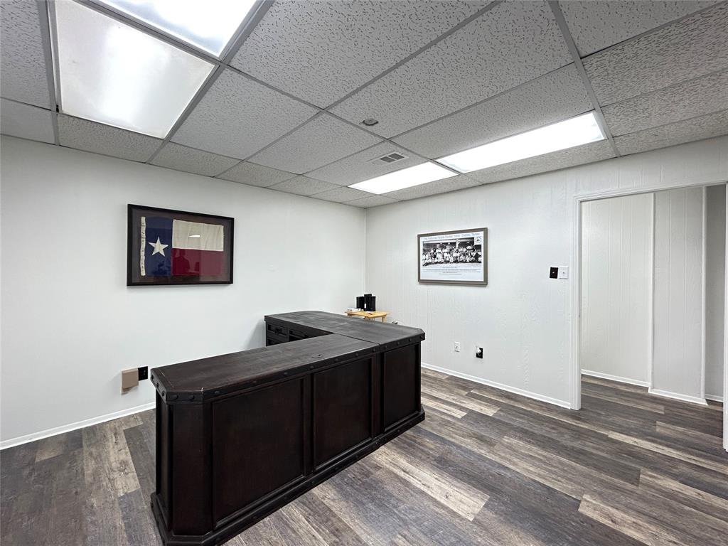 1021 Park Street Property Photo 10