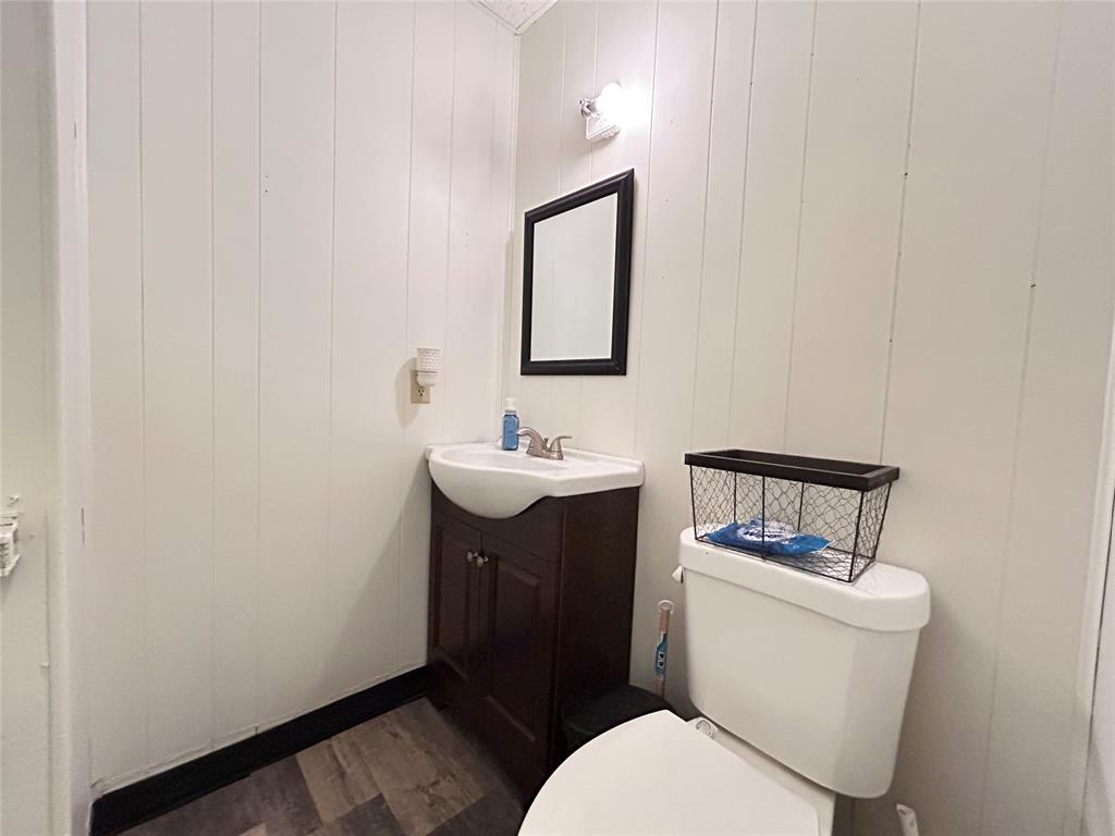 1021 Park Street Property Photo 14