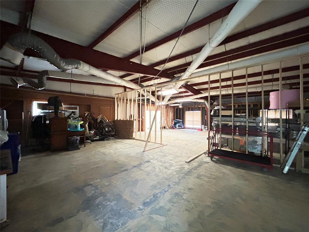 1021 Park Street Property Photo 15