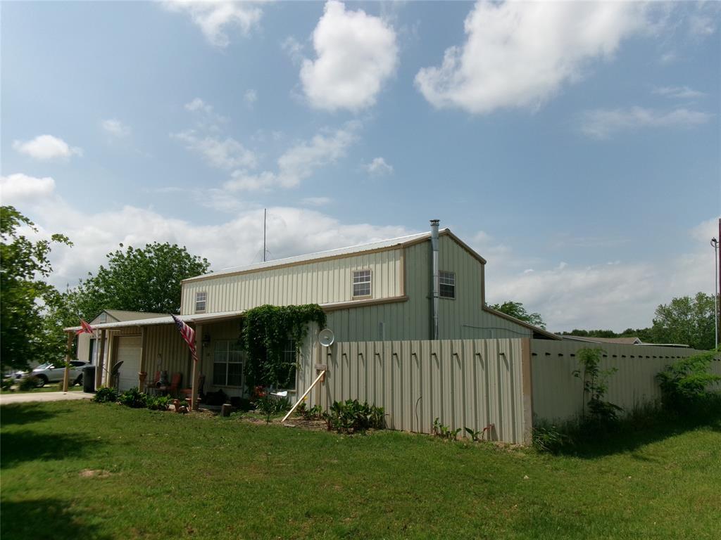 430 Waterfront Row Property Photo 8