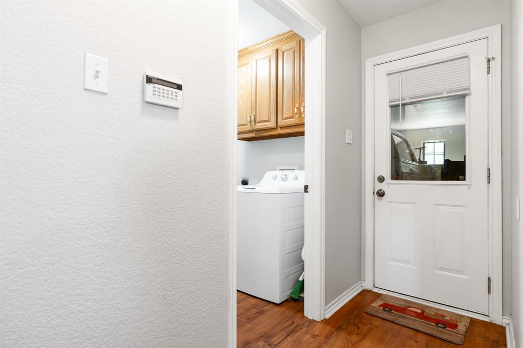6209 State Highway 171 Property Photo 22